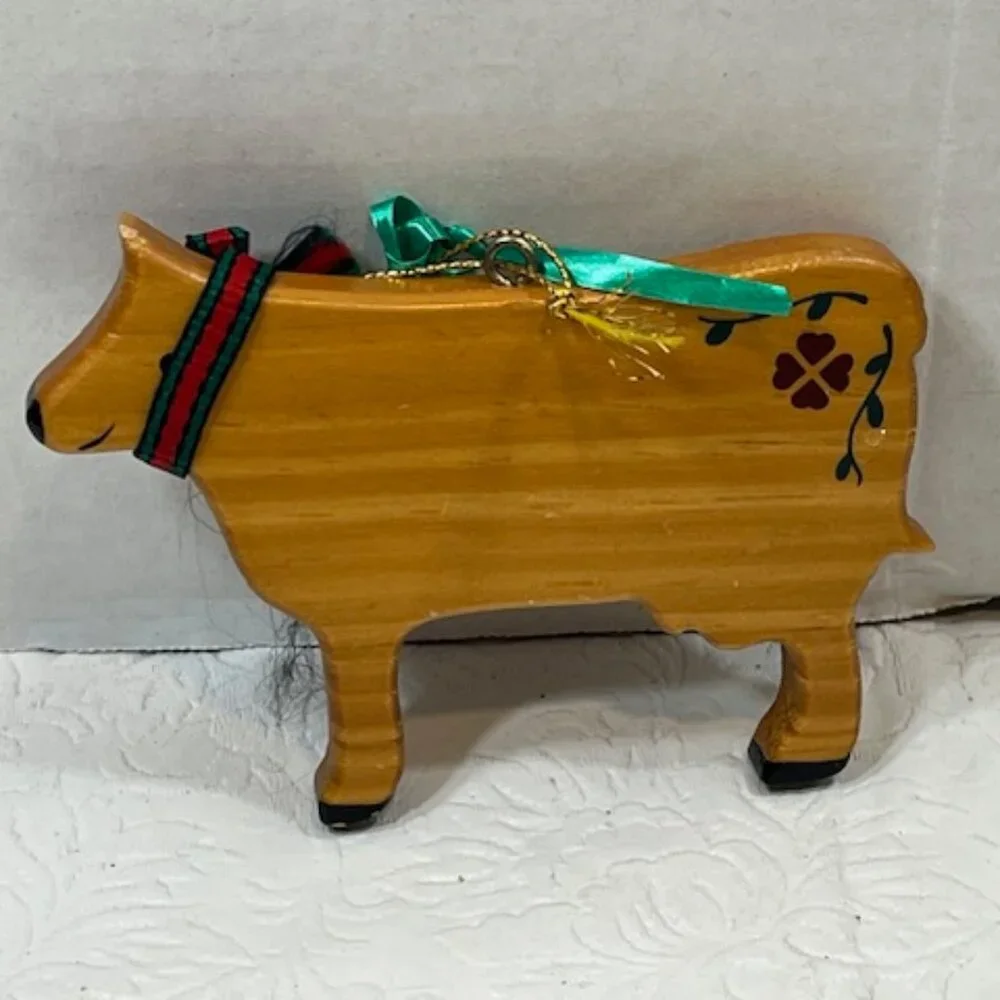 Vtg Wooden COW Hanging Holiday Ornament Handmade 4.25"x3" - Picture 2 of 12